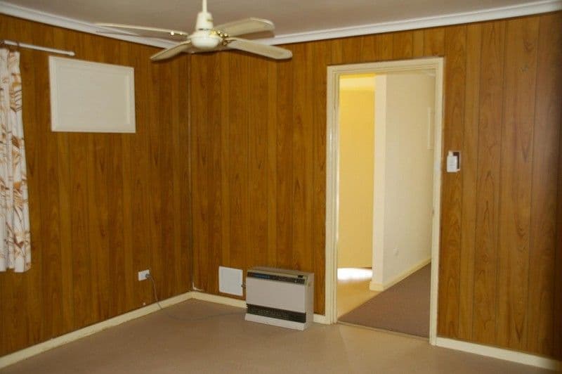 12 Ogilvy Street, RENMARK SA 5341, Renmark - Thumbnail 4