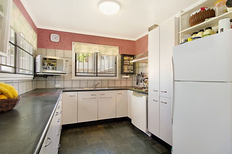9 Appoline Street, OXLEY QLD 4075, Oxley - Thumbnail 3