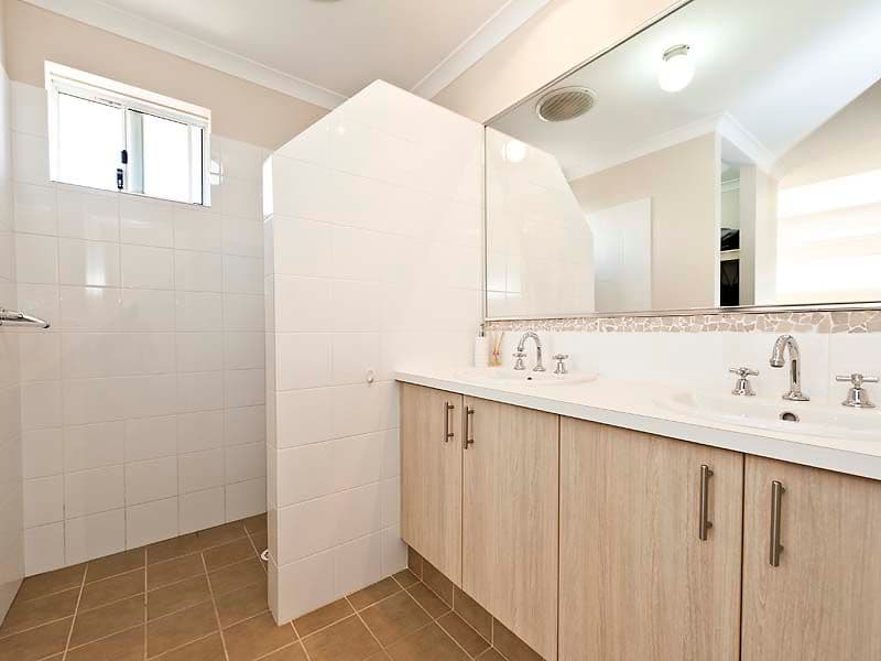 5 Barton Loop, PIARA WATERS WA 6112, Piara Waters - Thumbnail 7