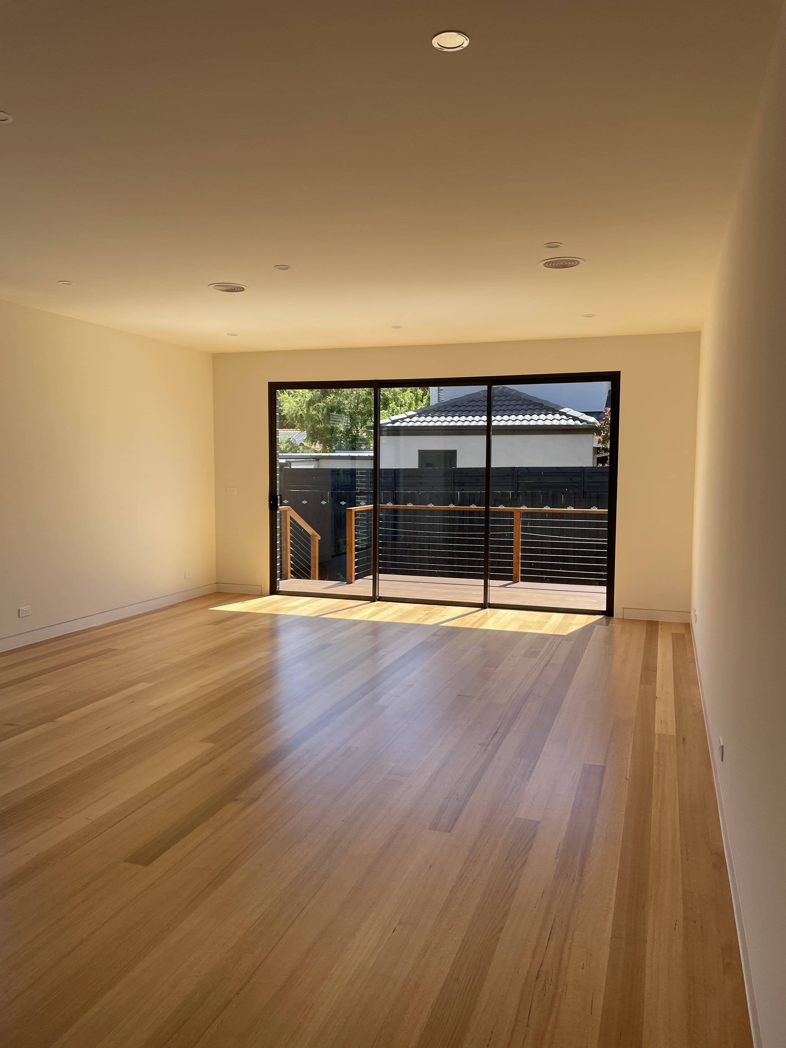 5A Austin Street, Hughesdale VIC 3166, Hughesdale - Thumbnail 2