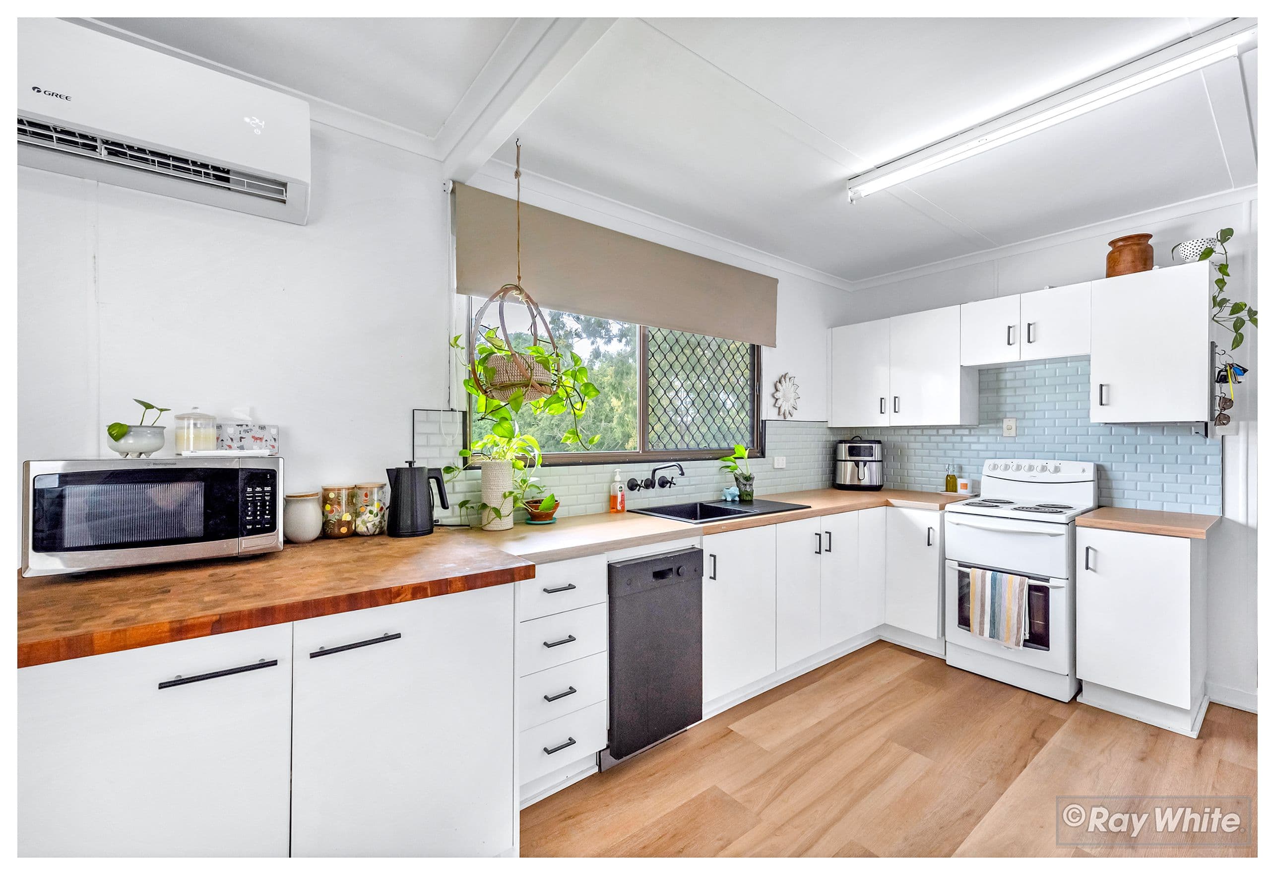 31 Beak Street, Koongal QLD 4701, Koongal - Thumbnail 3