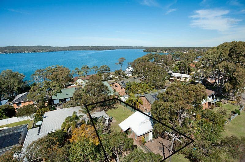 10 Winbin Crescent, GWANDALAN NSW 2259, Gwandalan - Image 1