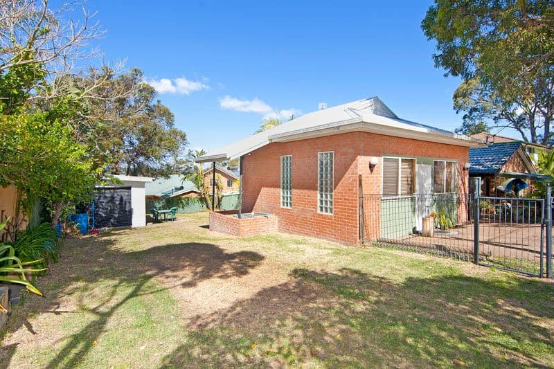 10 Winbin Crescent, GWANDALAN NSW 2259, Gwandalan - Thumbnail 5