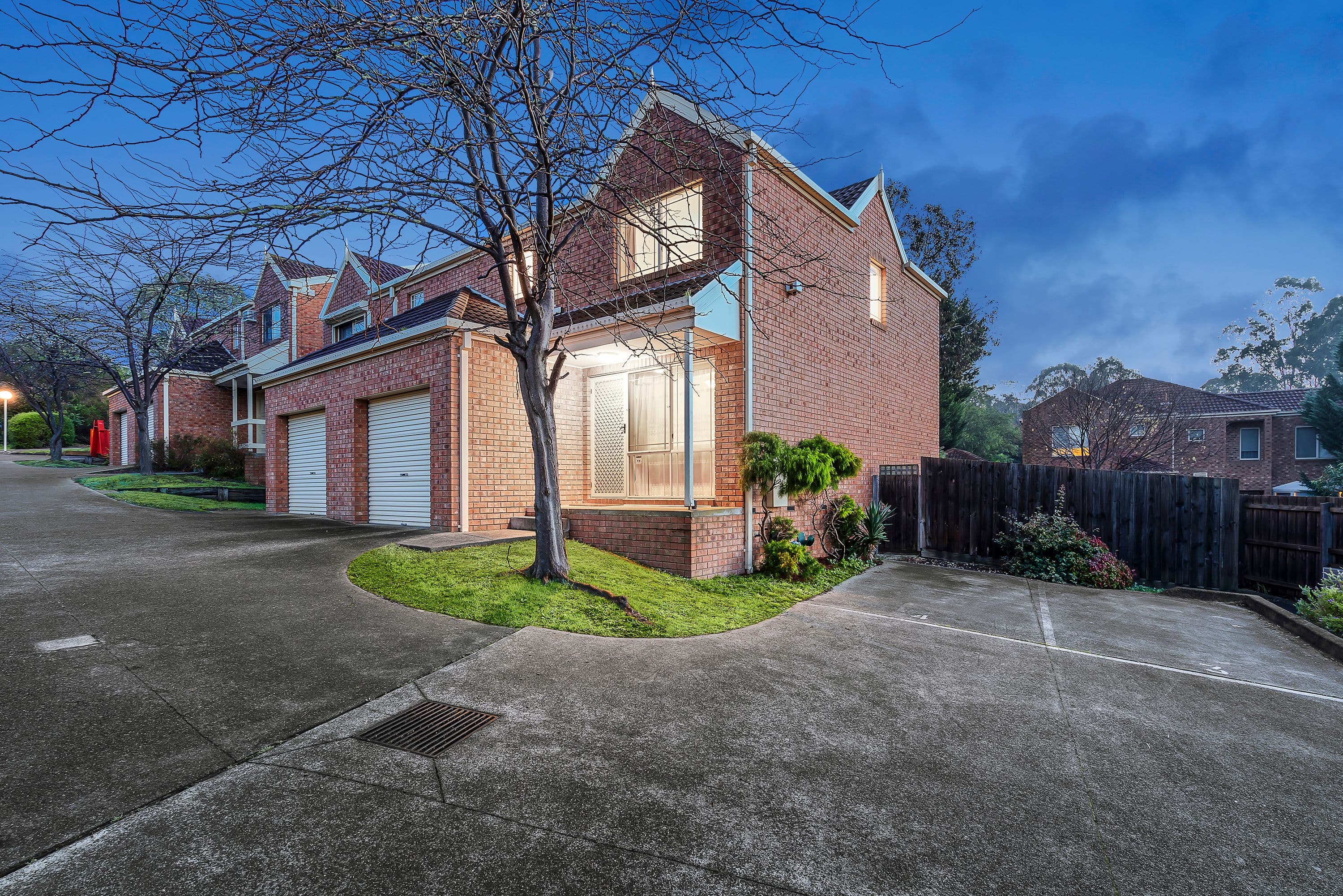 38 Livingstone Close, Burwood VIC 3125, Burwood - Thumbnail 2