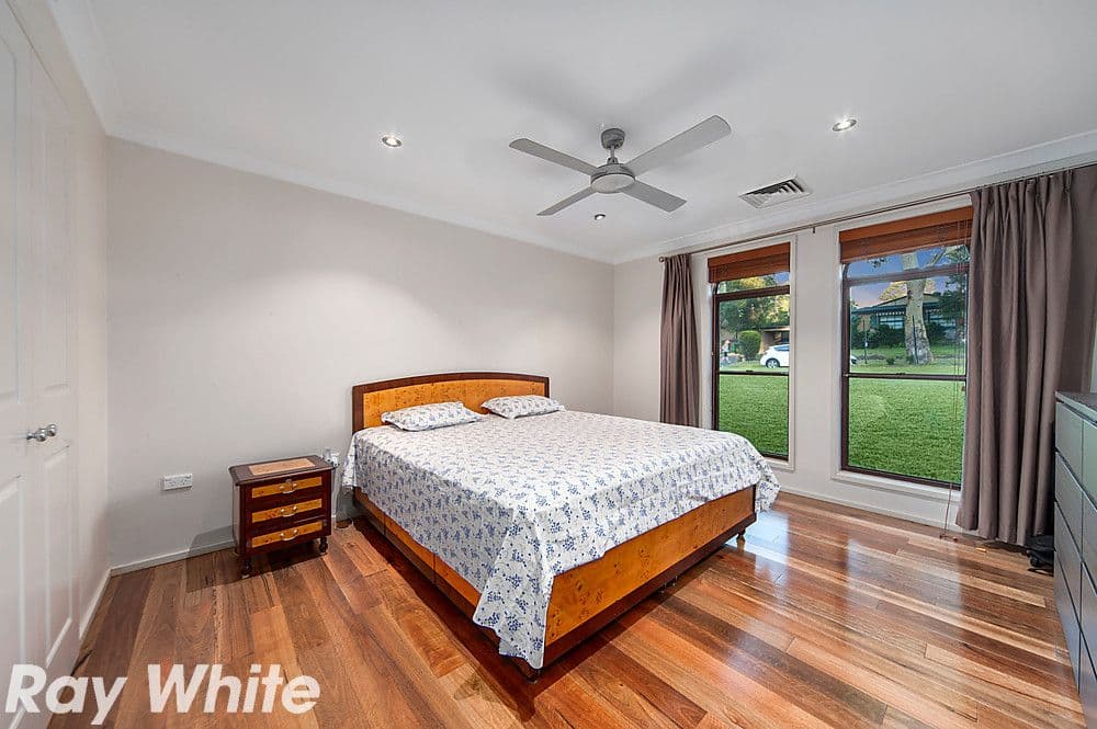 70 Burrandong Crescent, Baulkham Hills - Thumbnail 7