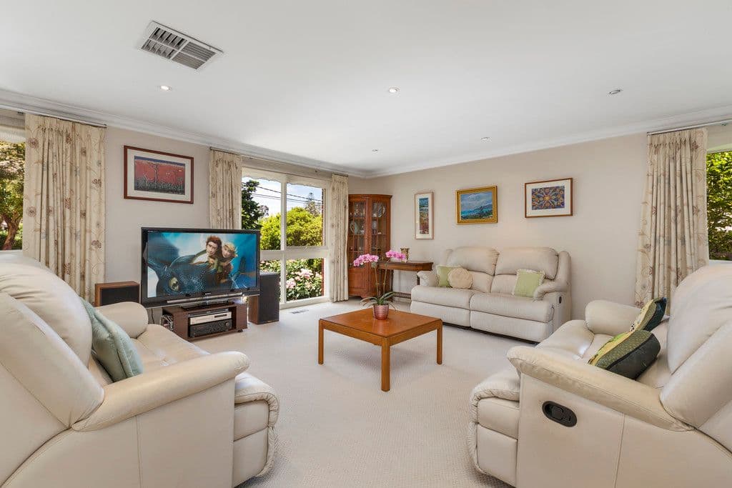 8 Tobruk Street, Bulleen VIC 3105, Bulleen - Thumbnail 8