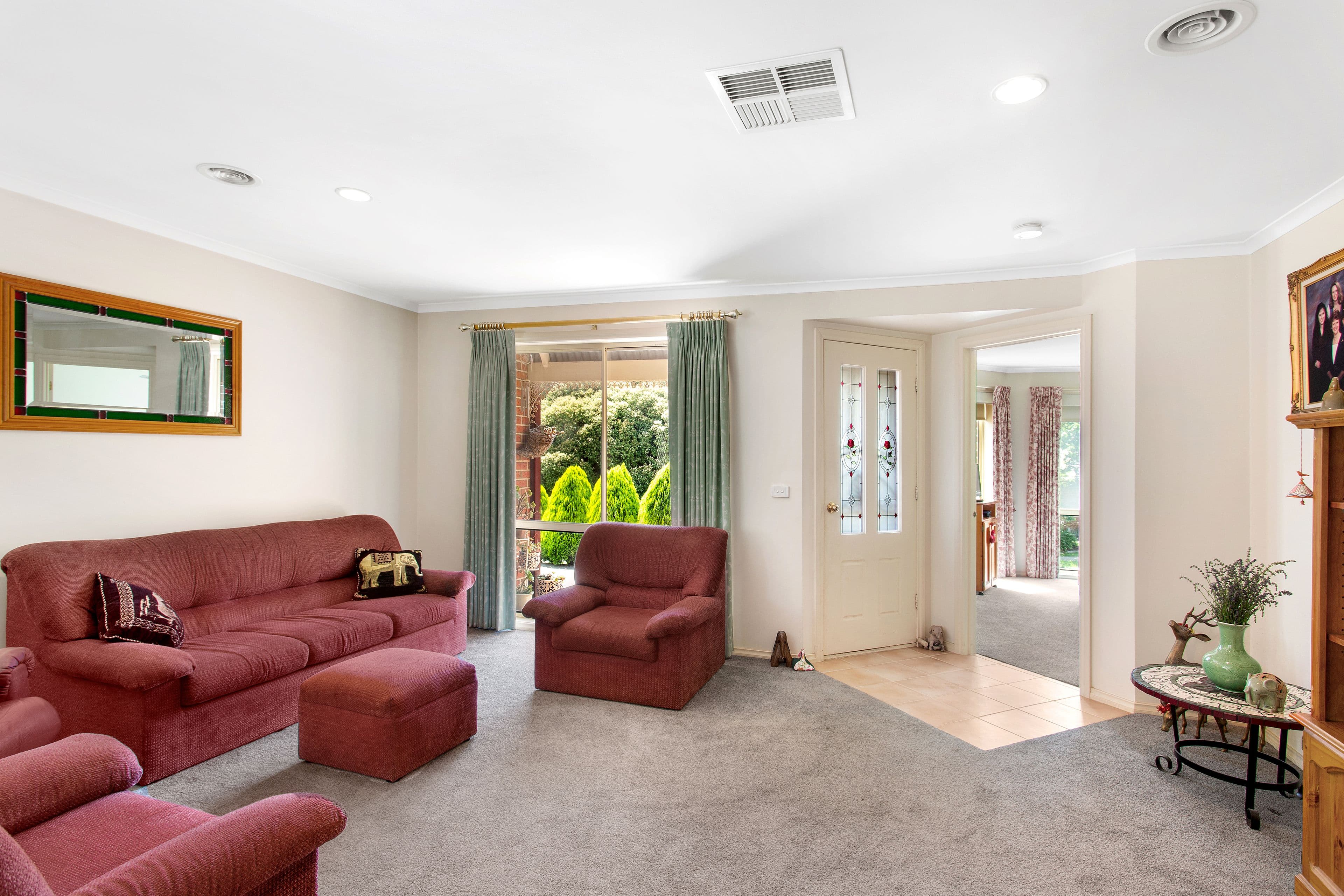 13 Illoura Street, Watsonia VIC 3087, Watsonia - Thumbnail 2