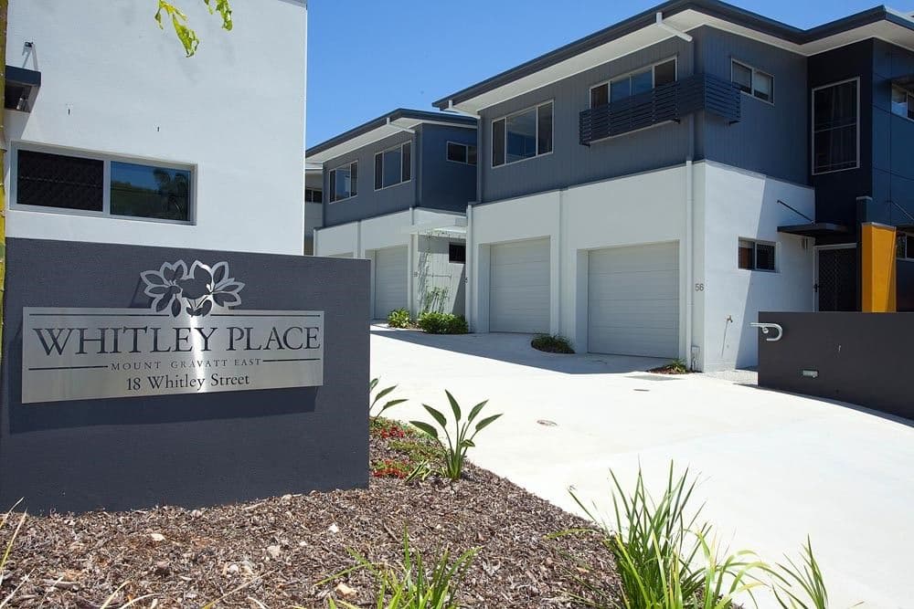 18 Whitley Street, Mount Gravatt QLD 4122, Mount Gravatt East - Image 1