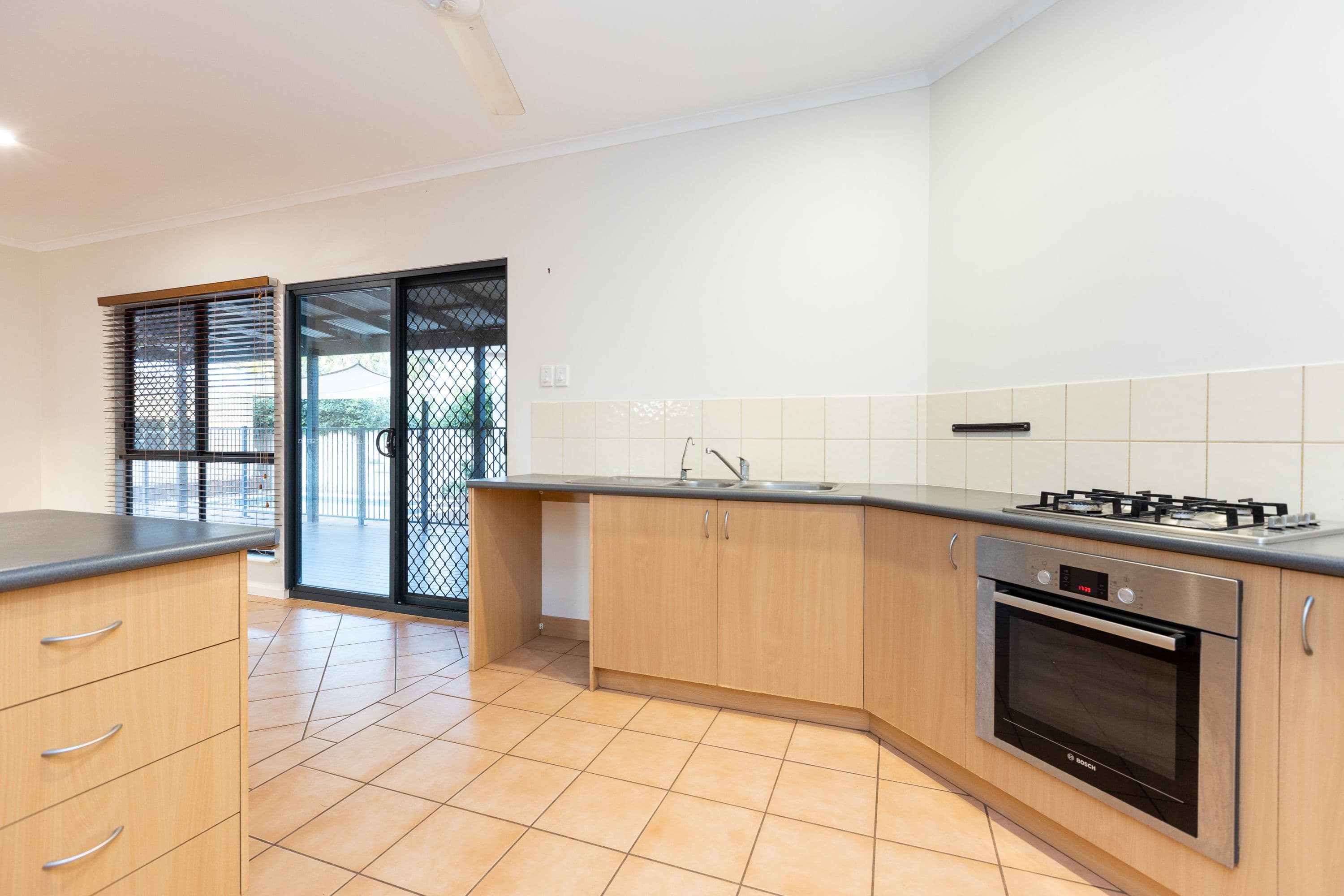 6 Turnstone Way, Djugun WA 6725, Djugun - Thumbnail 8