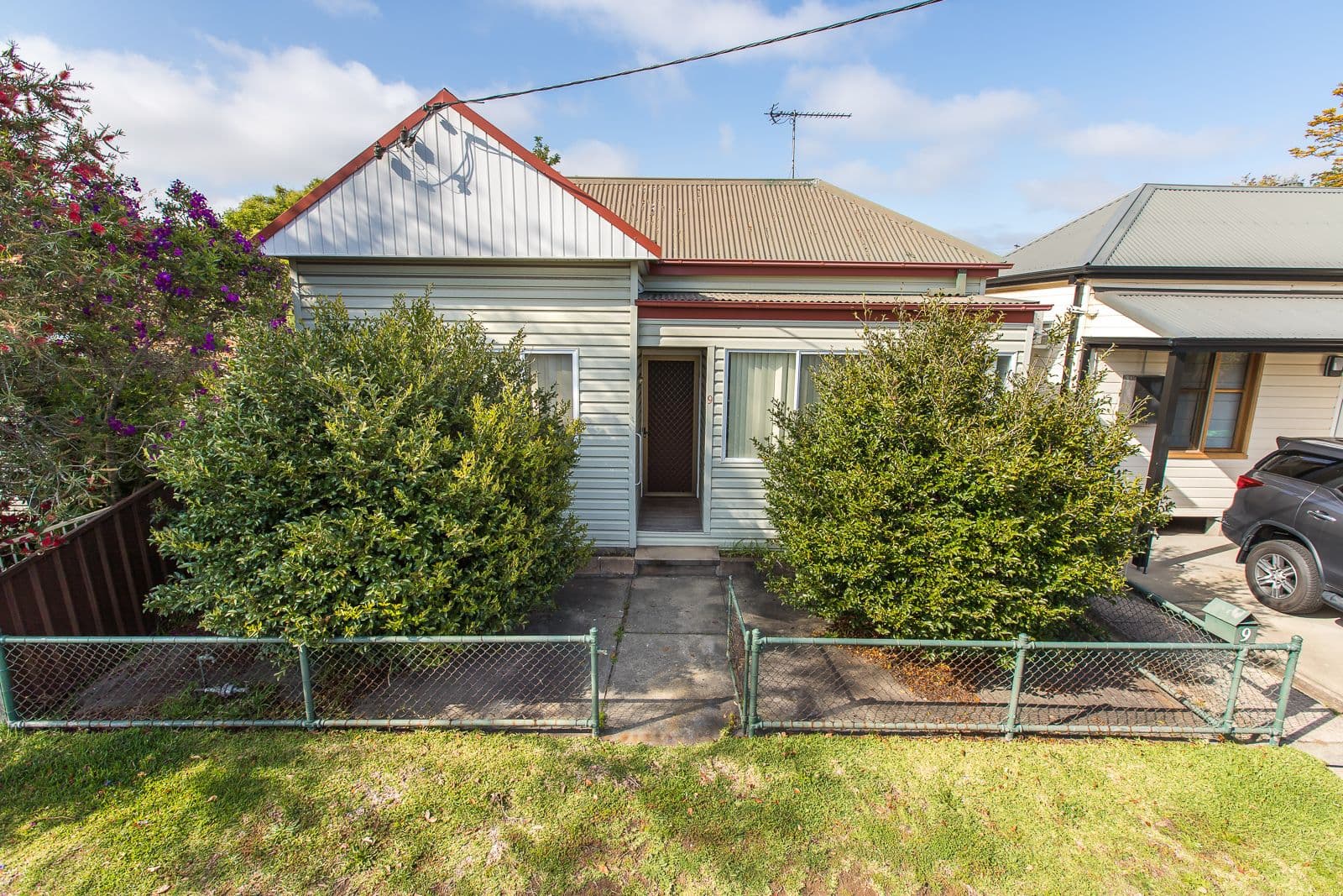 9 Sunnyside Street, Mayfield - Image 1