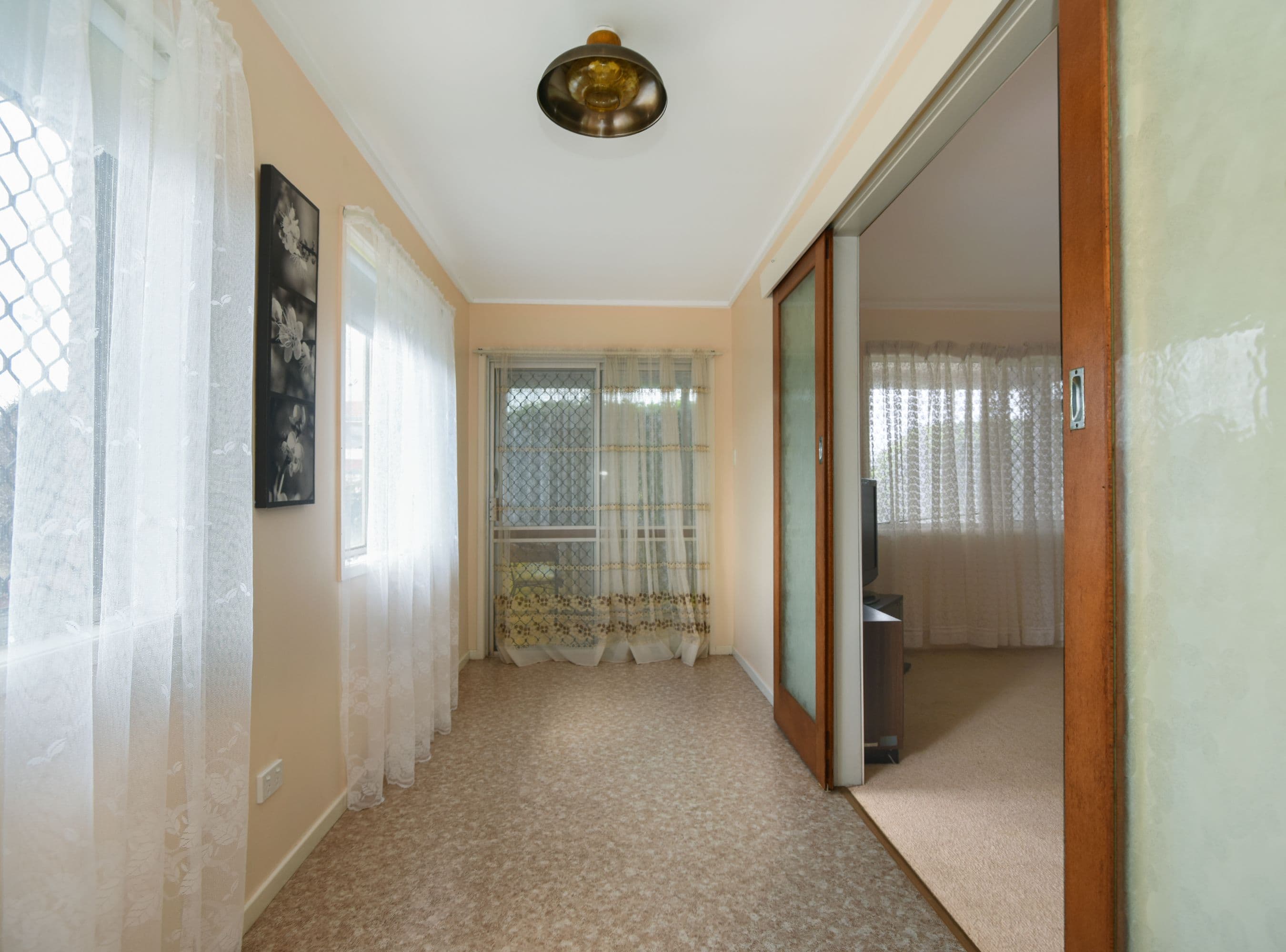 2 McCubbin Street, Wilsonton QLD 4350, Wilsonton - Thumbnail 6