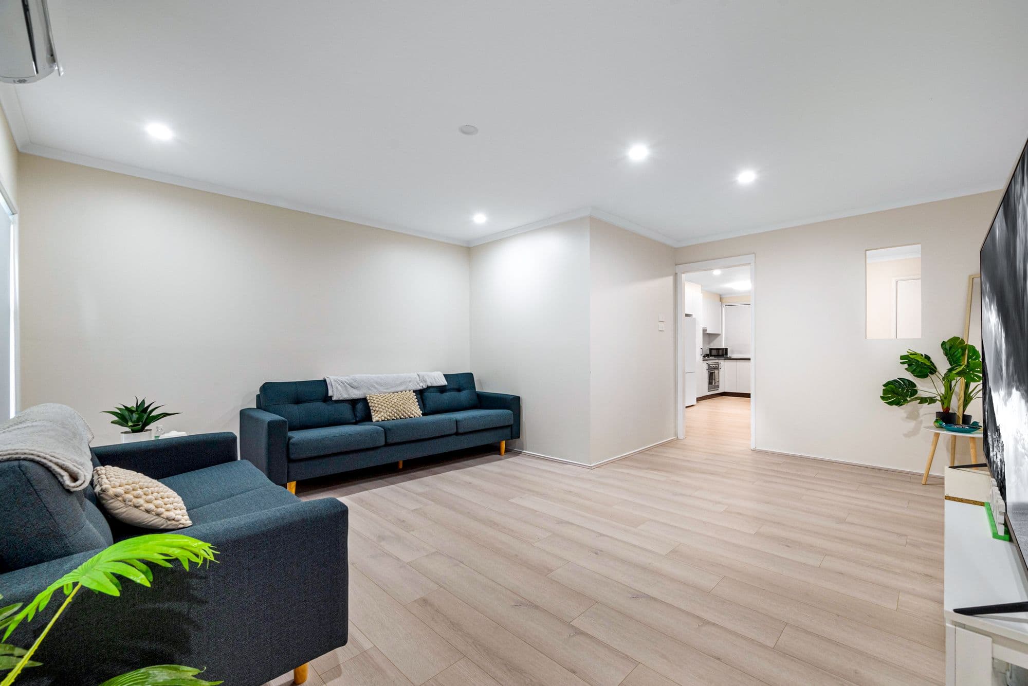 4 Cordelia Street, Rosemeadow NSW 2560, Rosemeadow - Thumbnail 4