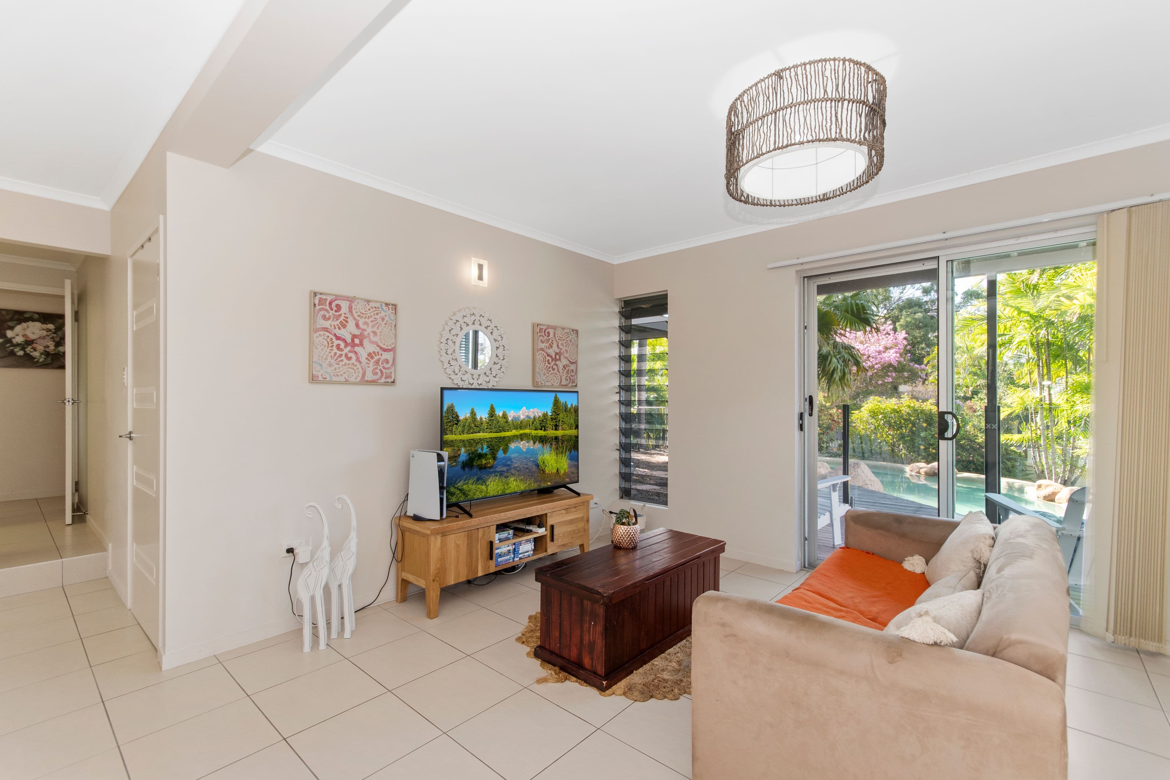 1 Angela Court, Cranbrook QLD 4814, Cranbrook - Thumbnail 4