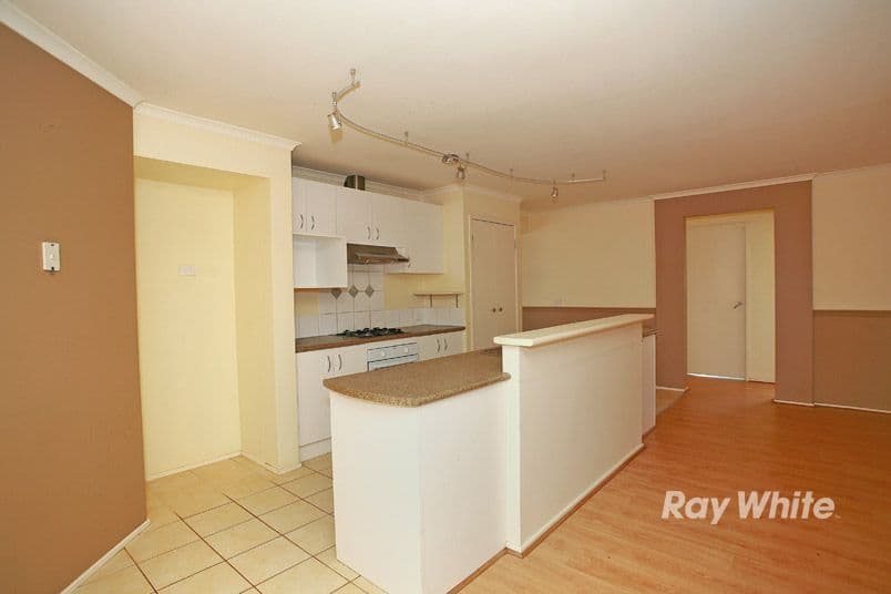11 Furze Court, CRANBOURNE VIC 3977, Cranbourne West - Thumbnail 2