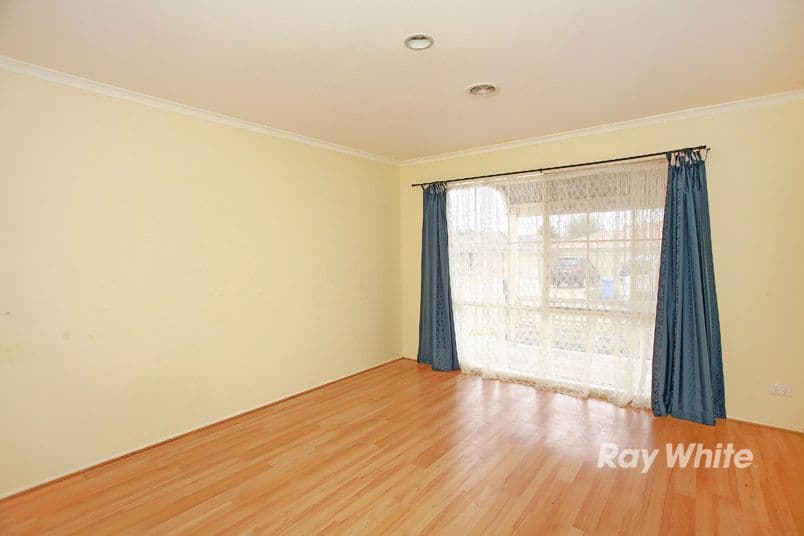 11 Furze Court, CRANBOURNE VIC 3977, Cranbourne West - Thumbnail 6