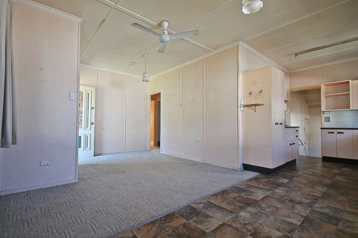 158 Lobb Street, CHURCHILL QLD 4305, Churchill - Thumbnail 6