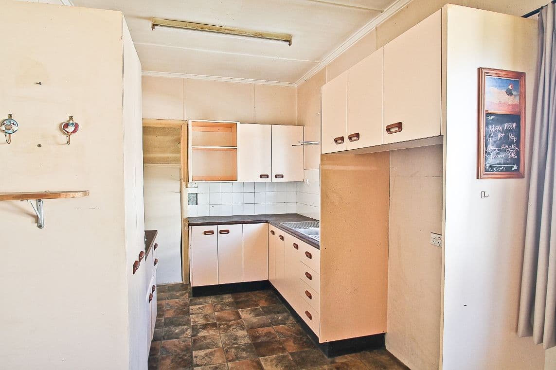 158 Lobb Street, CHURCHILL QLD 4305, Churchill - Thumbnail 8