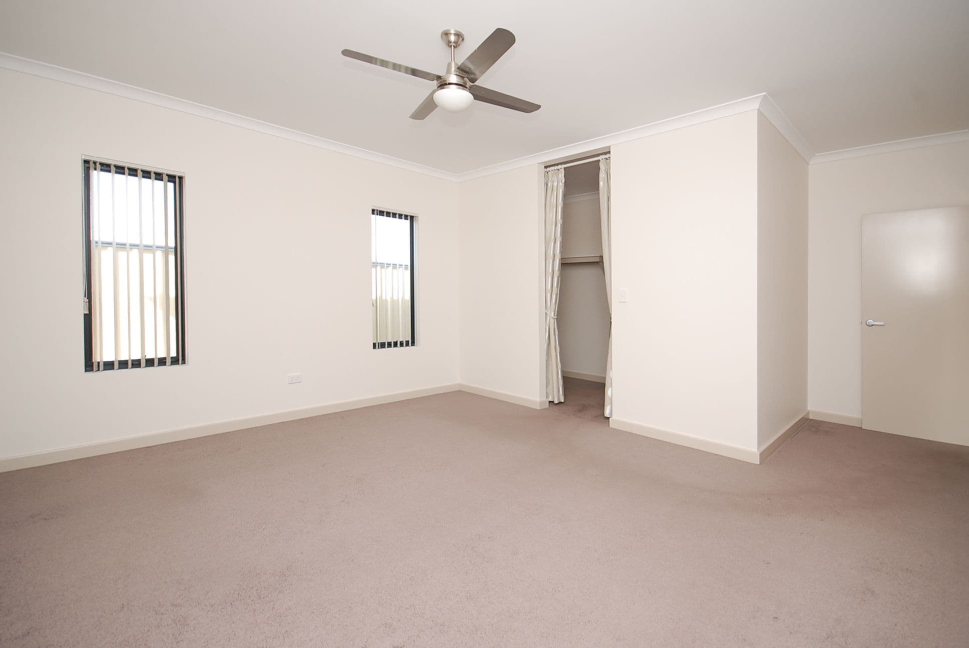 4 Moonlight Crescent, Jurien Bay WA 6516, Jurien Bay - Thumbnail 6