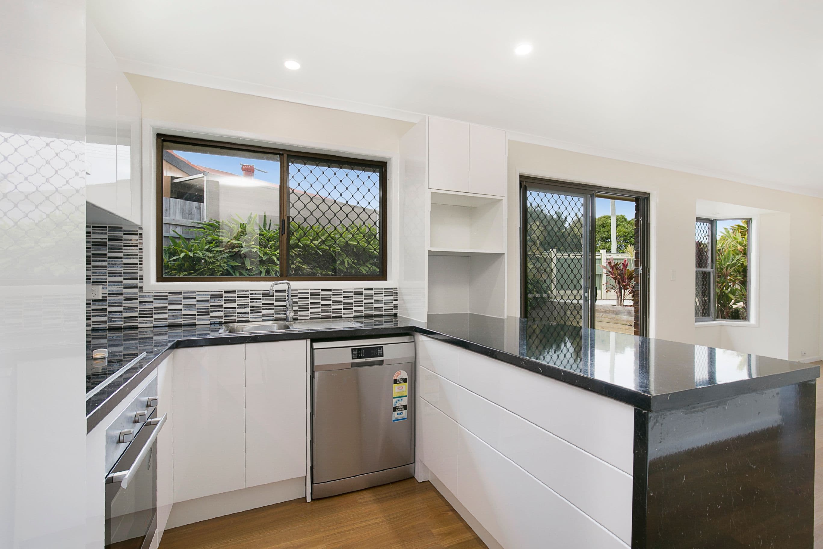 5 Charles Court, Alexandra Hills QLD 4161, Alexandra Hills - Thumbnail 5