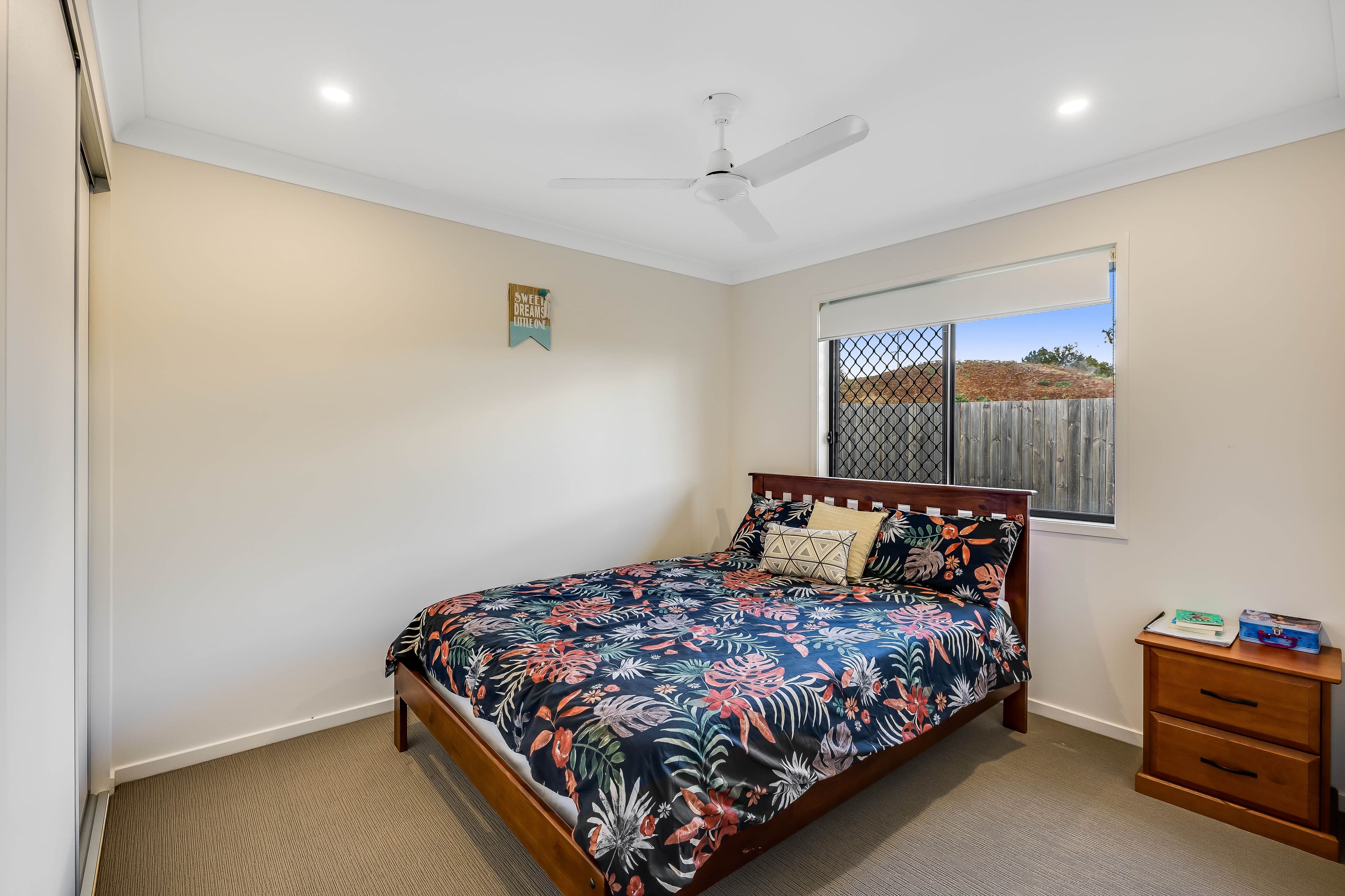 42 Mariette Street, HARRISTOWN QLD 4350, Harristown - Thumbnail 6