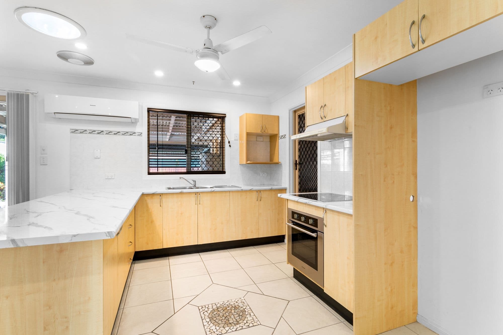 36 Macarthur Crescent, Deception Bay QLD 4508, Deception Bay - Thumbnail 5