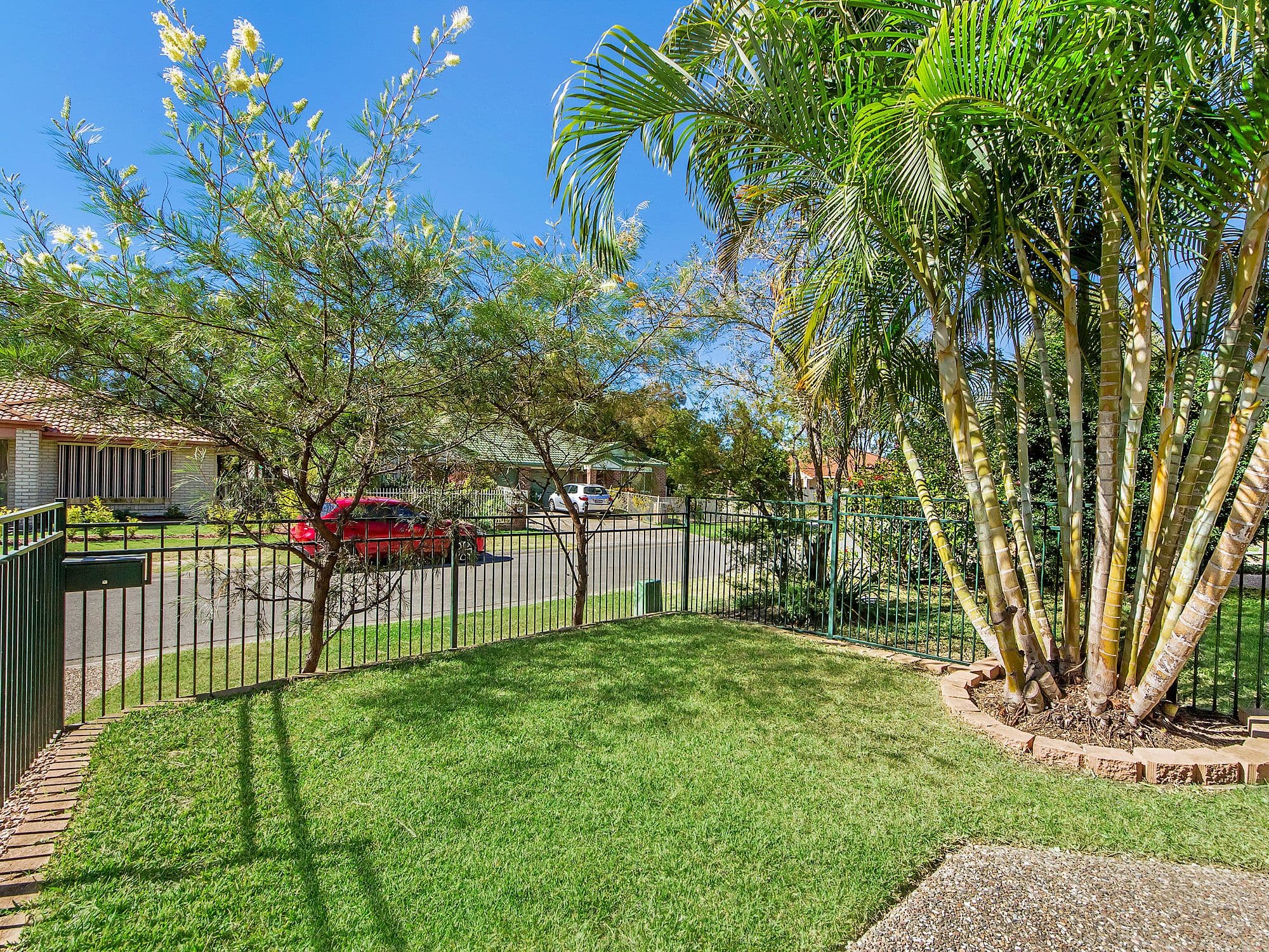 81 Cootharaba Drive, Helensvale QLD 4212, Helensvale - Thumbnail 2