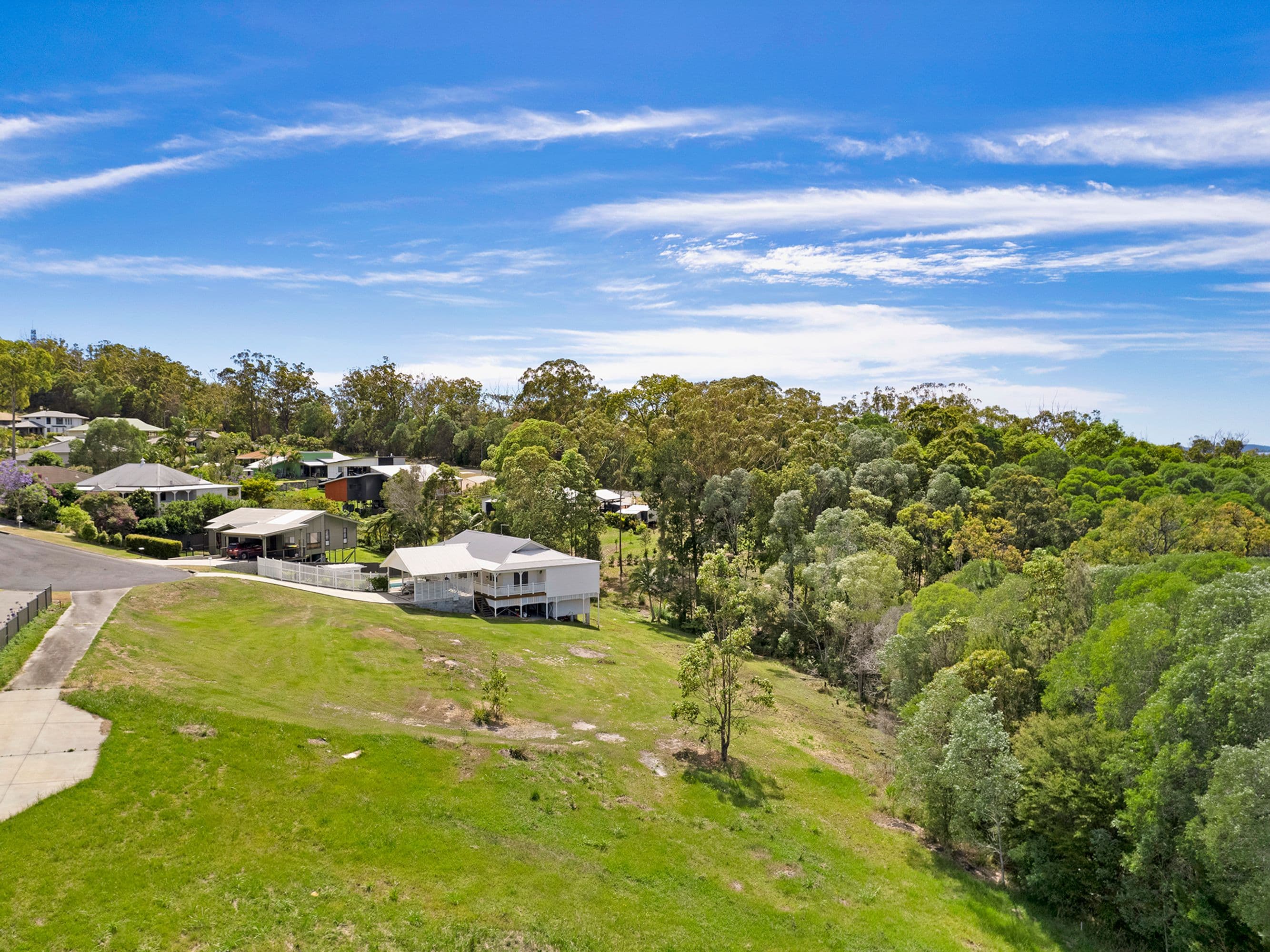 15 The Glen, Maclean - Thumbnail 4