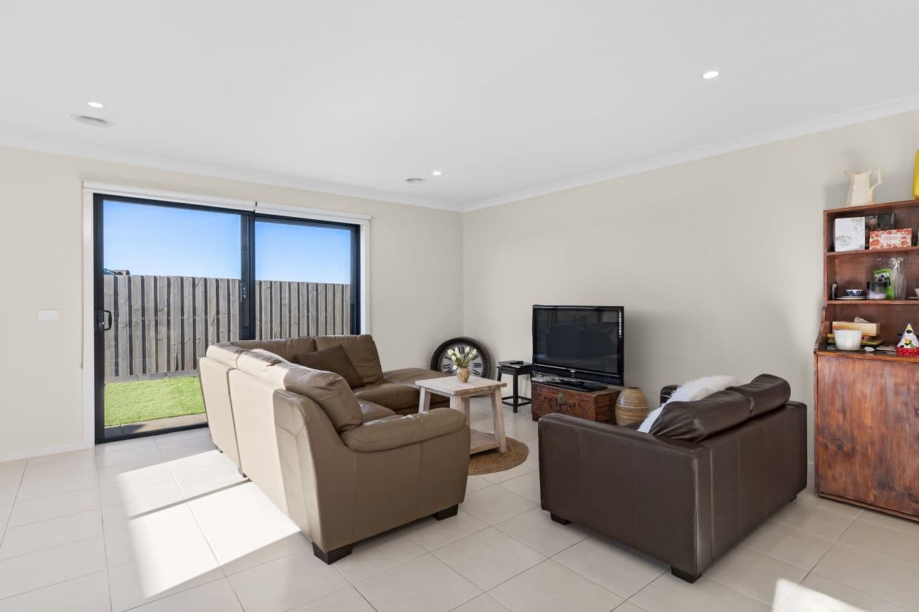 307 Charlemont Road, Armstrong Creek VIC 3217, Armstrong Creek - Thumbnail 2