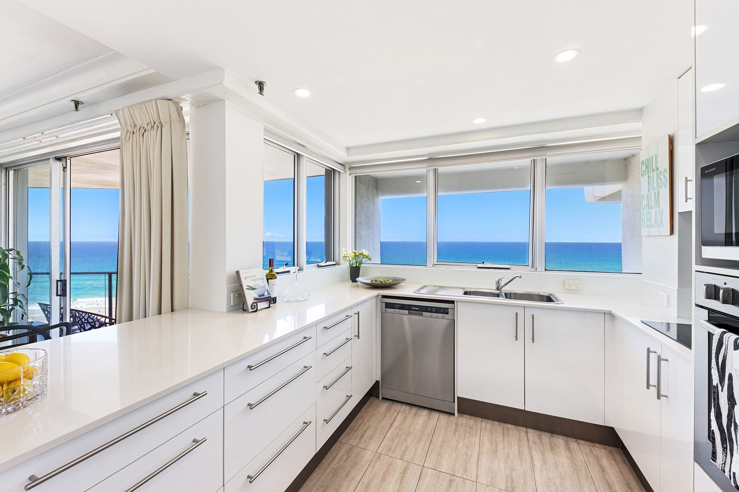 67-71 BROADBEACH Boulevard, Broadbeach QLD 4218, Broadbeach - Thumbnail 4