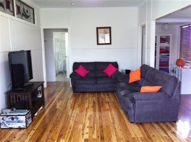 14 McEwan Street, ROMA QLD 4455, Roma - Thumbnail 2