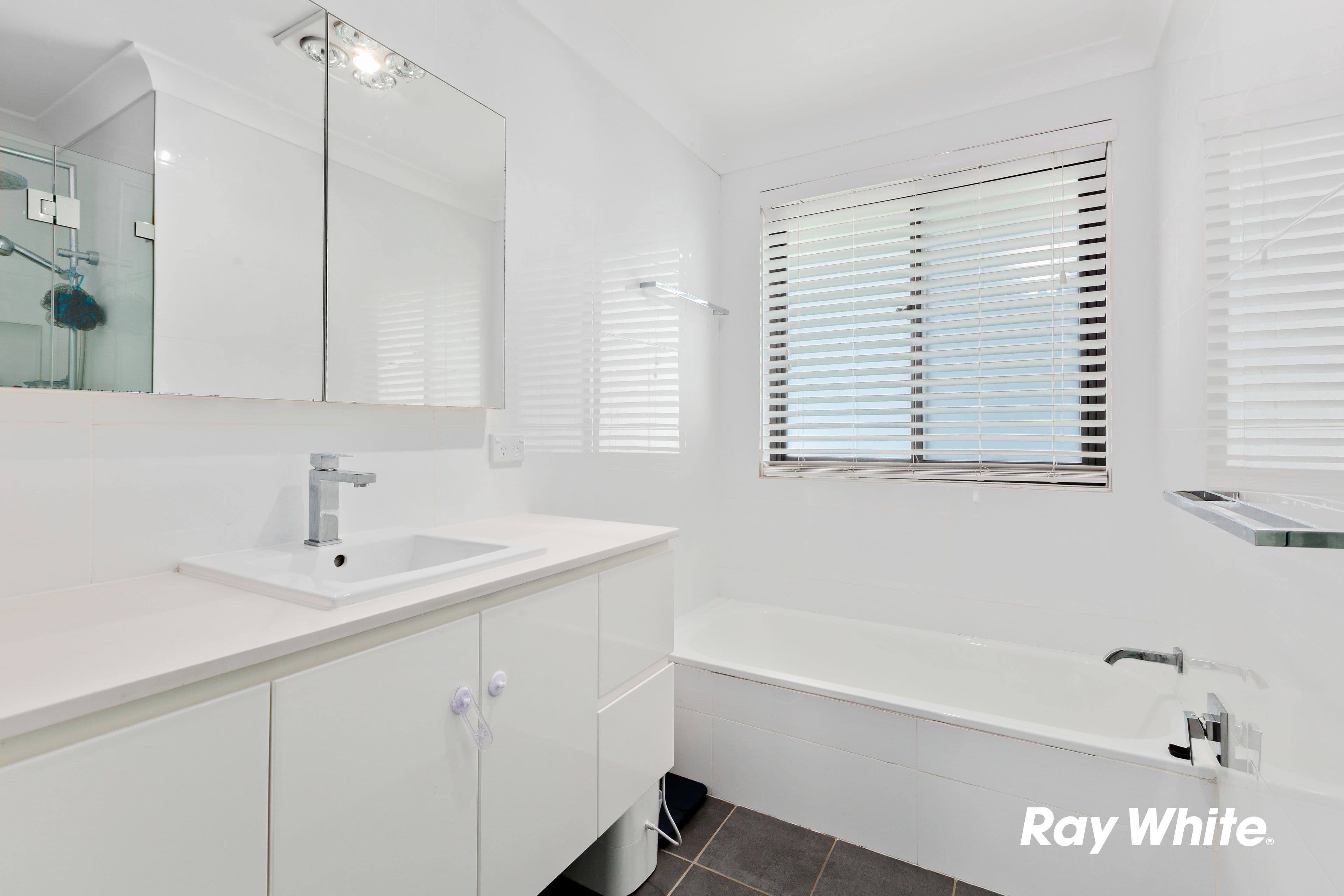 61 Culgoa Crescent, Koonawarra, Quakers Hill - Thumbnail 7
