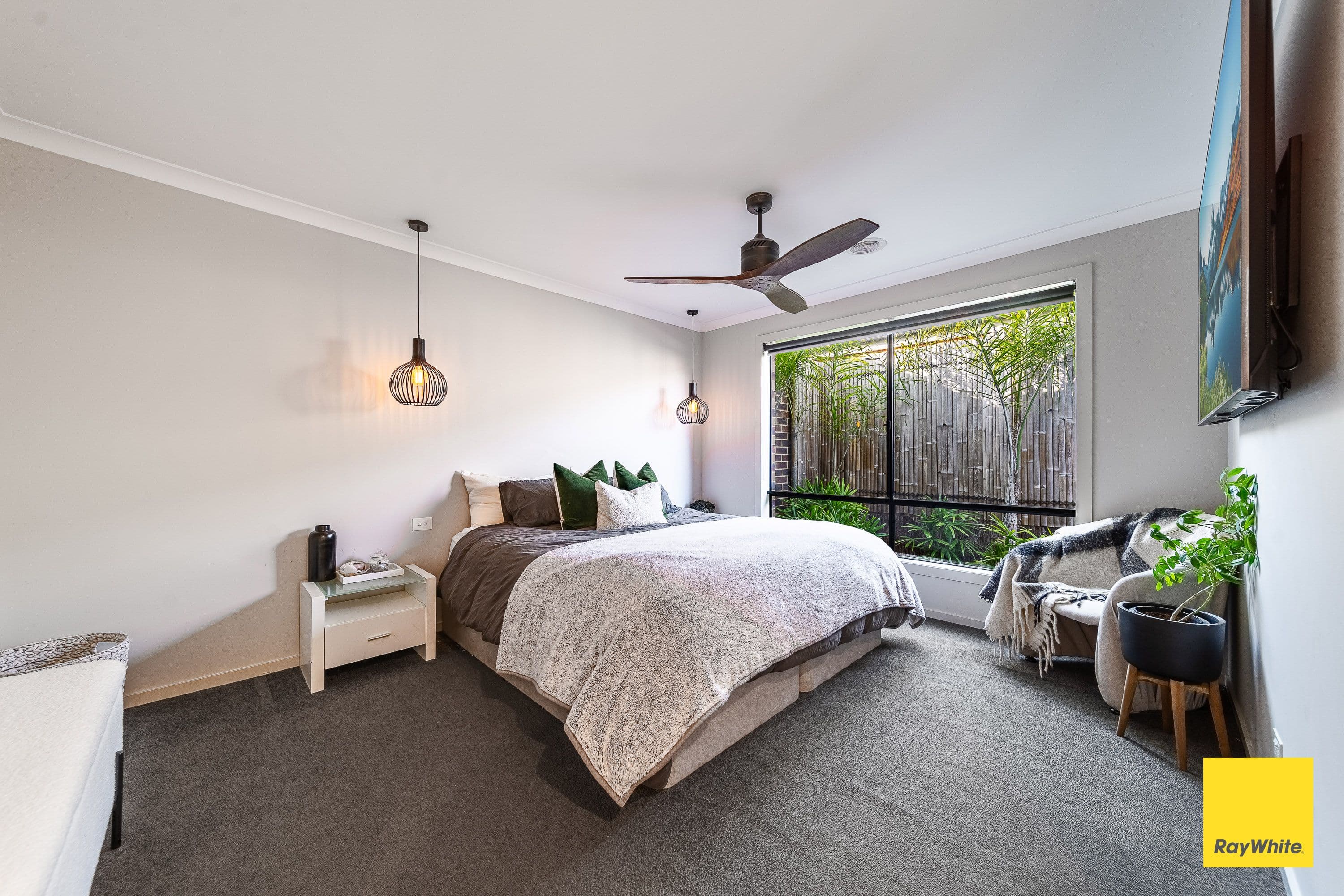 10 Gladeville Drive, Eaglehawk VIC 3556, Eaglehawk - Thumbnail 3