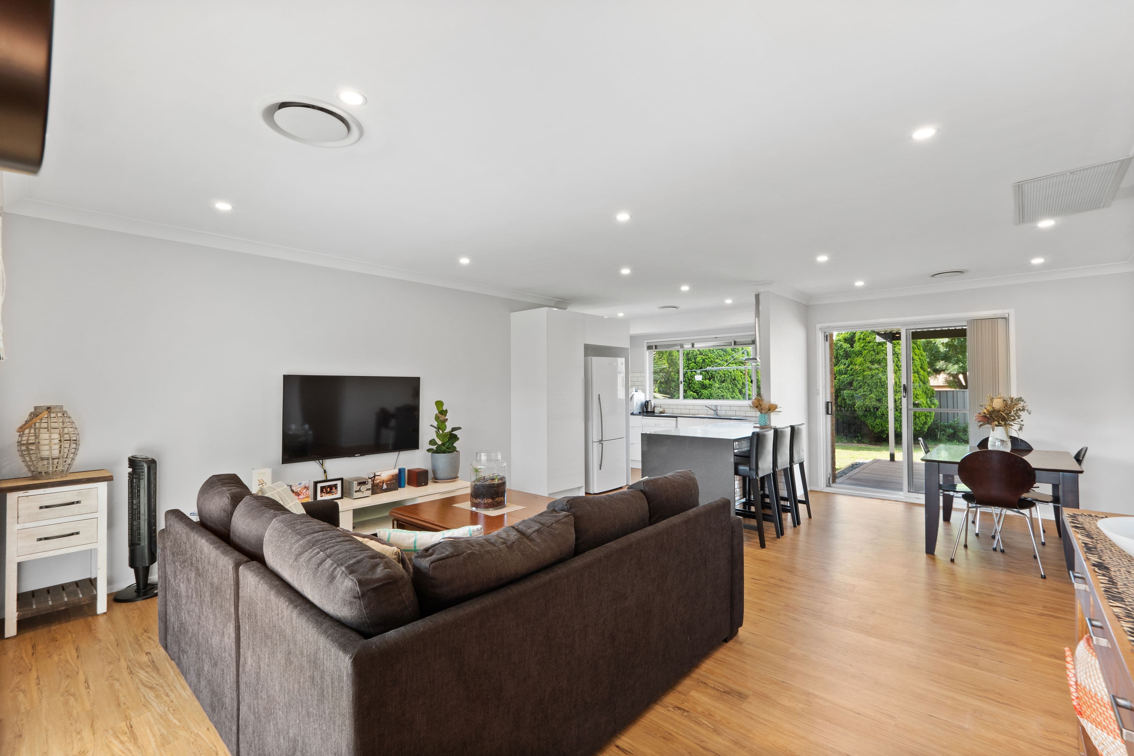 4 Gird Place, Marayong NSW 2148, Marayong - Thumbnail 2