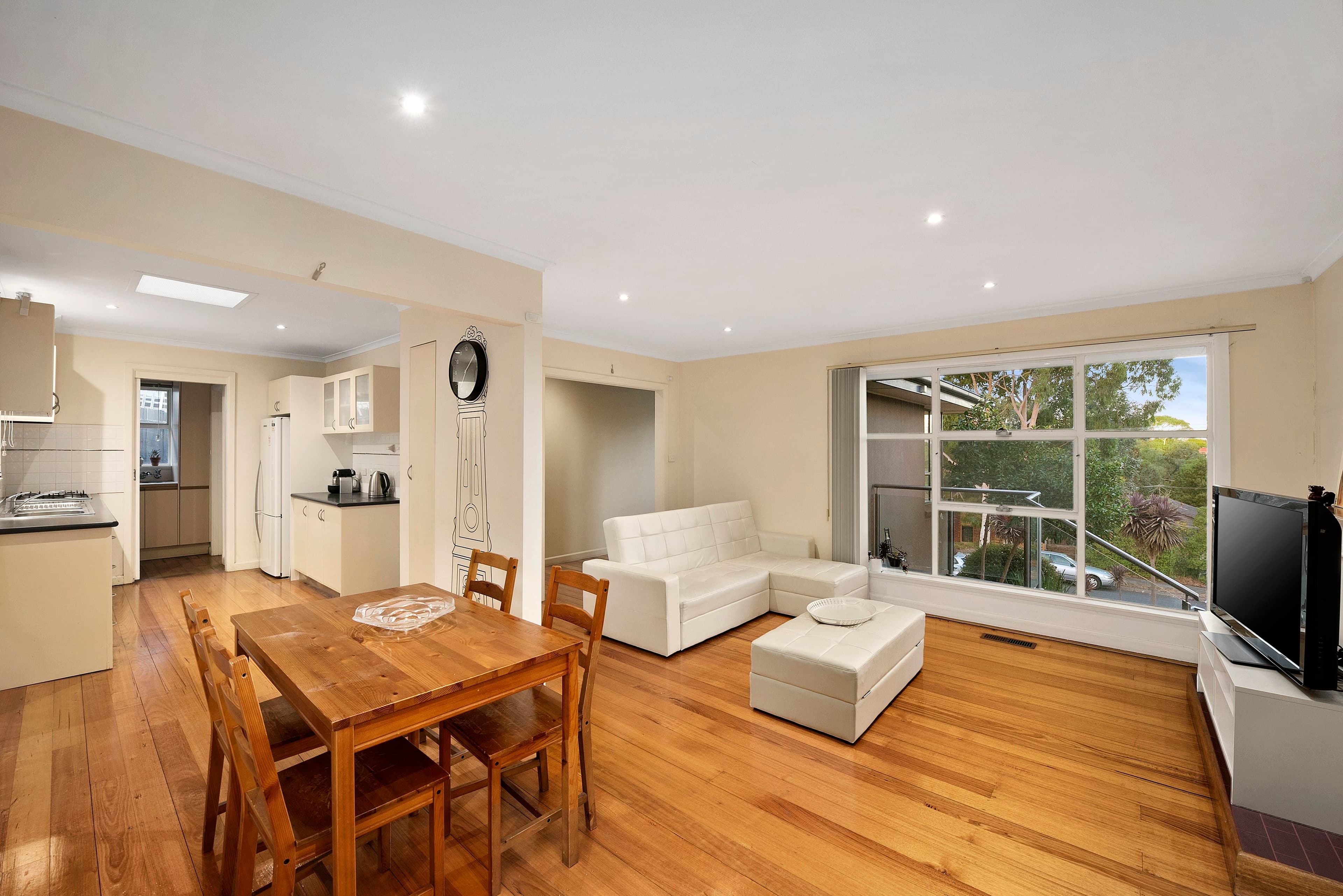 14 Baird Street East, Doncaster VIC 3108, Doncaster - Thumbnail 2