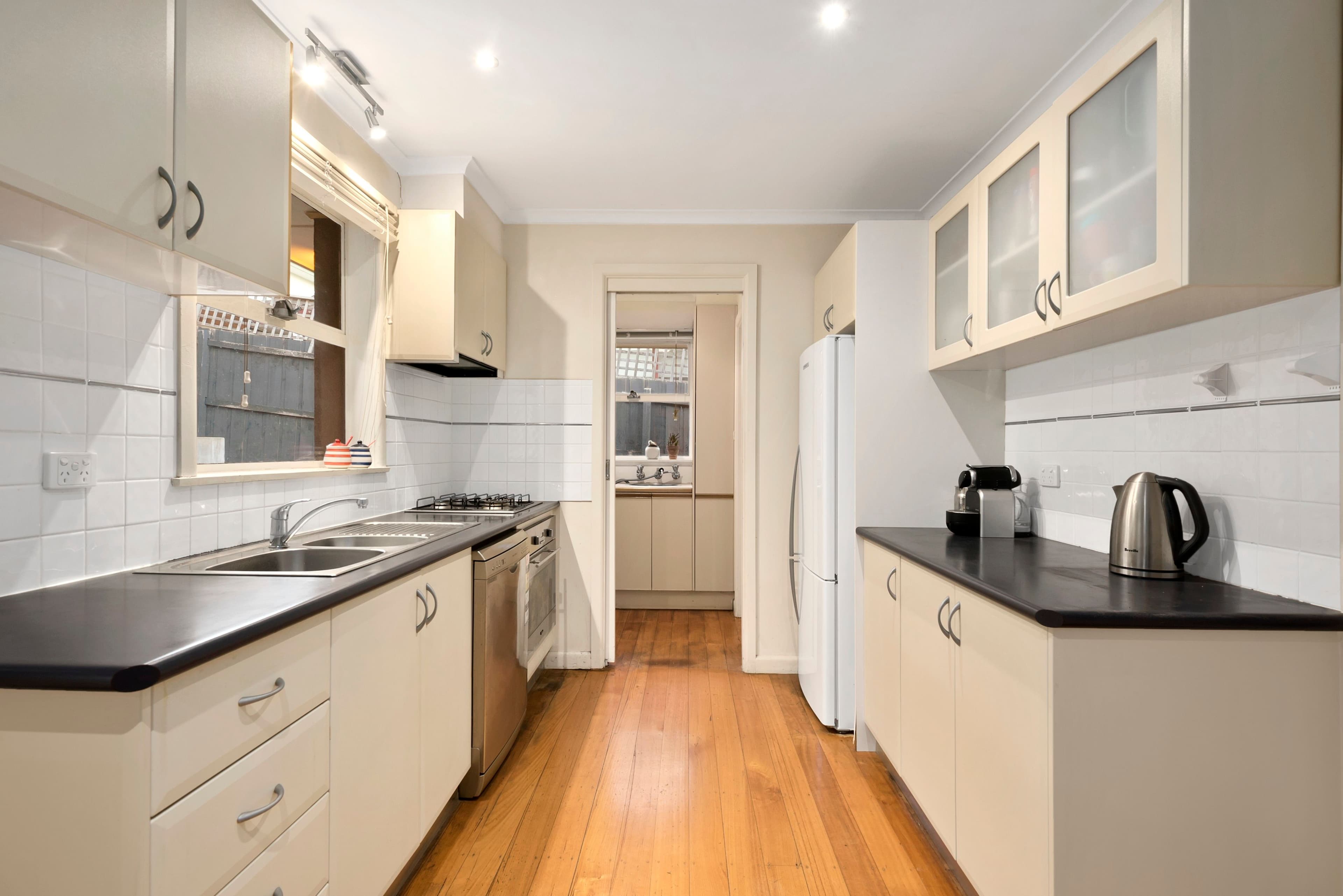 14 Baird Street East, Doncaster VIC 3108, Doncaster - Thumbnail 4