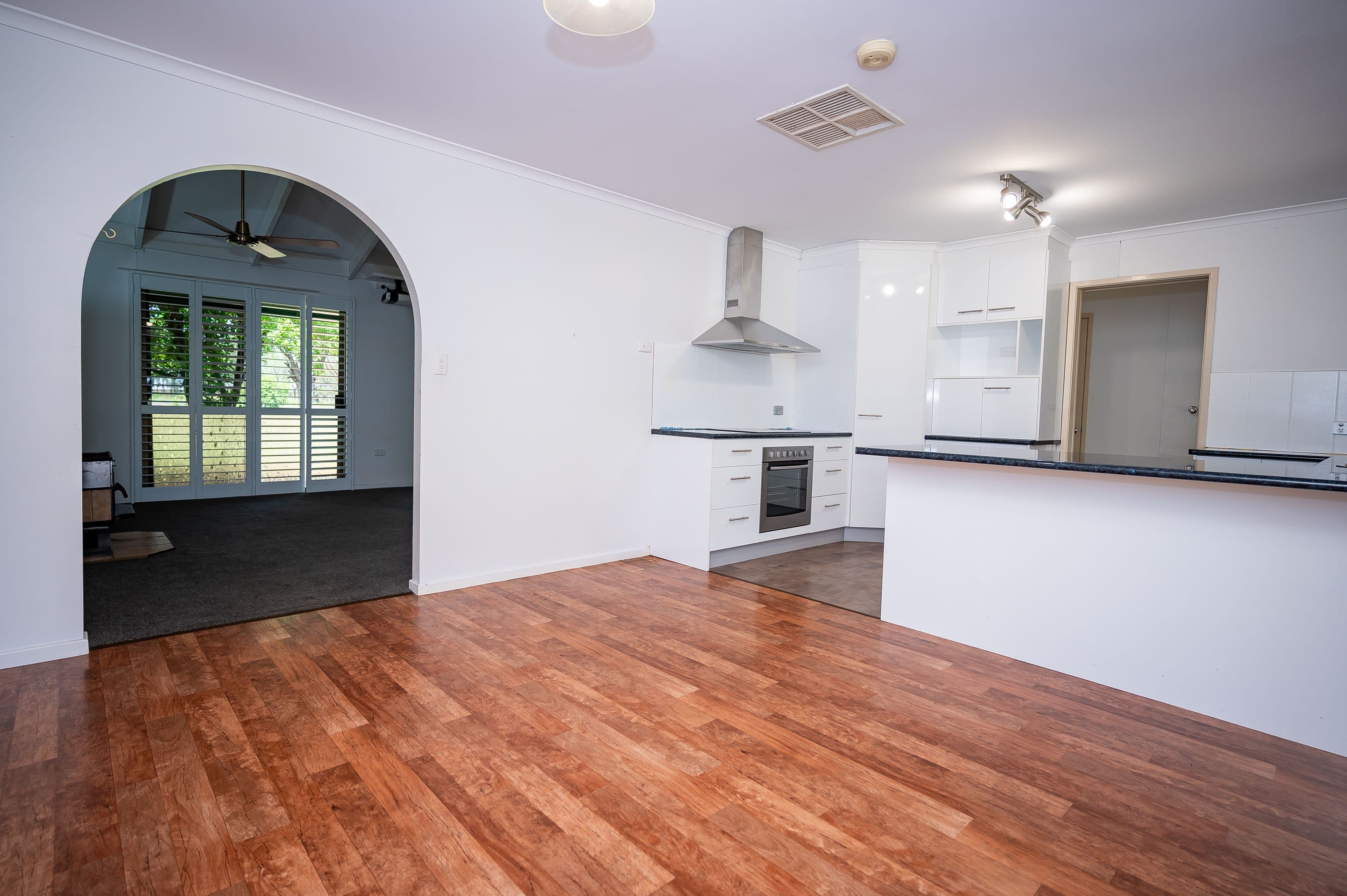 106 Roslyn Drive, Roma QLD 4455, Roma - Thumbnail 6