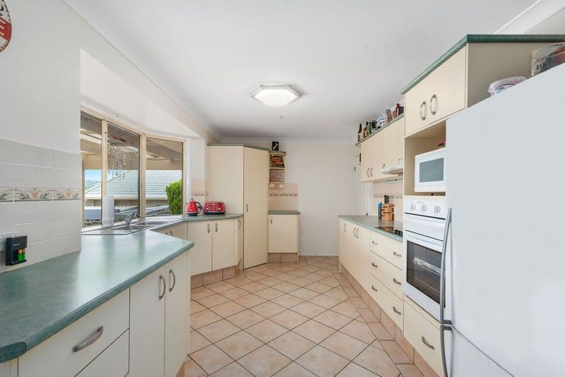 39 Champagne Drive, Tweed Heads South - Thumbnail 3