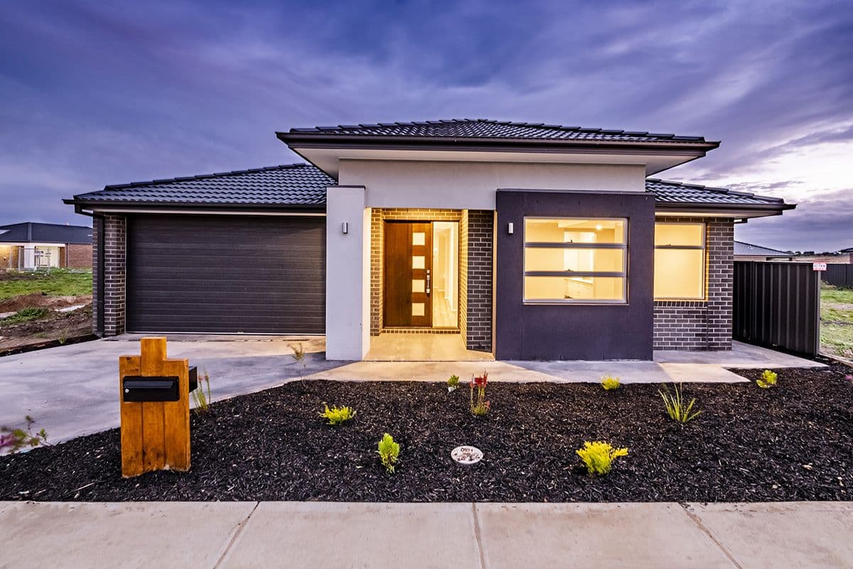 12 Galveston Road, Clyde VIC 3978, Clyde - Image 1