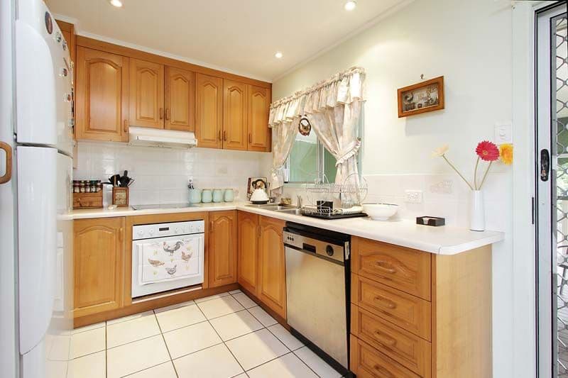 5 Leahy Street, BEACONSFIELD QLD 4740, Beaconsfield - Thumbnail 6