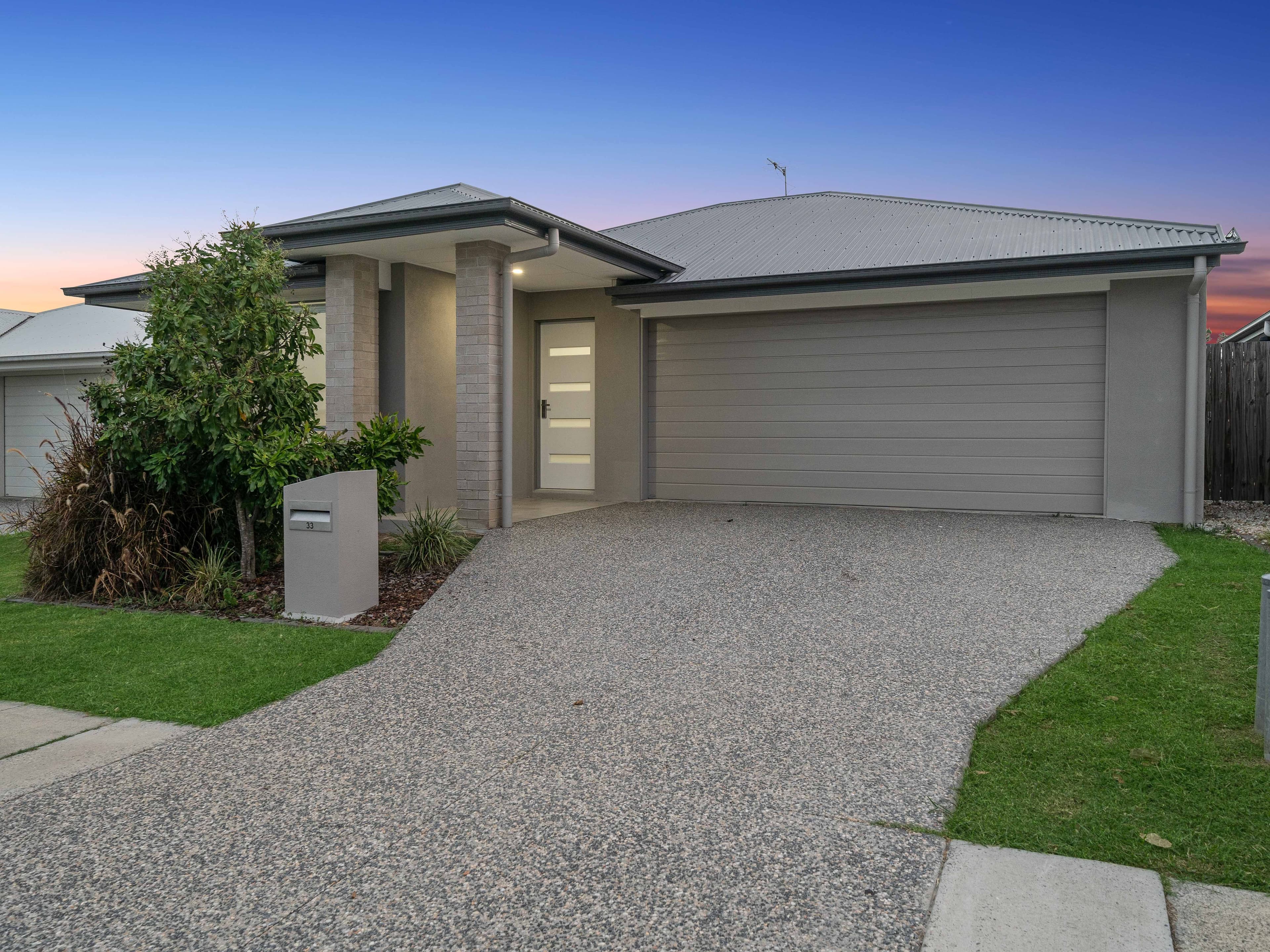 33 Boyland Way, Ripley QLD 4306, Ripley - Thumbnail 2