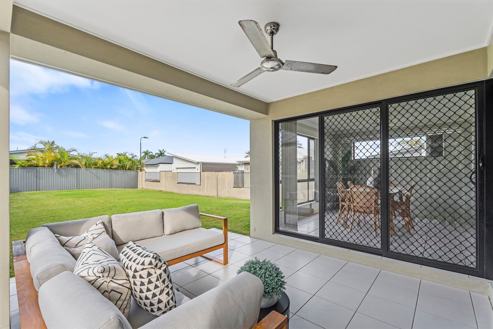 3 Catana Crescent, Hope Island QLD 4212, Hope Island - Image 1