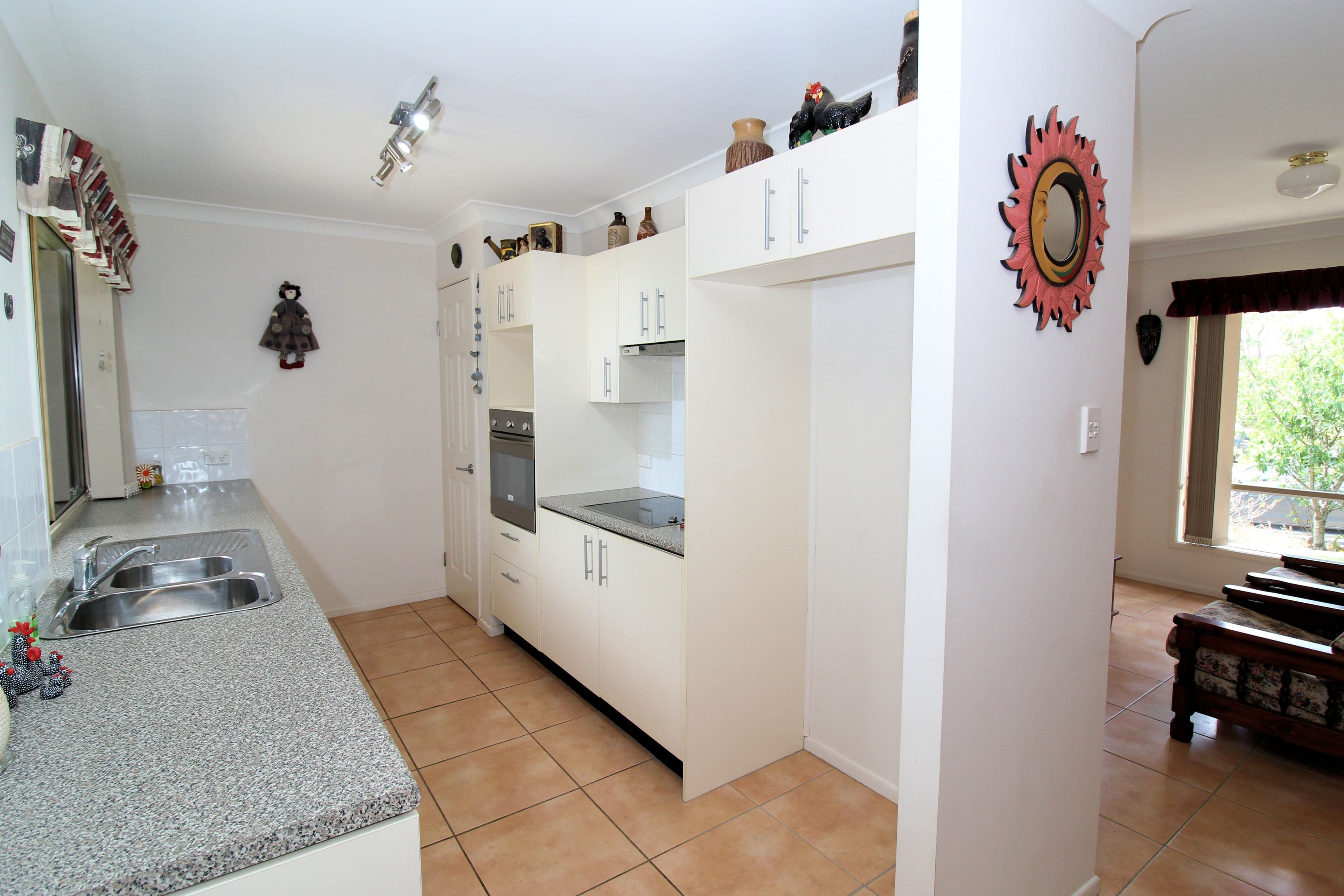 9 Samuel Avenue, Crows Nest QLD 4355, Crows Nest - Thumbnail 4