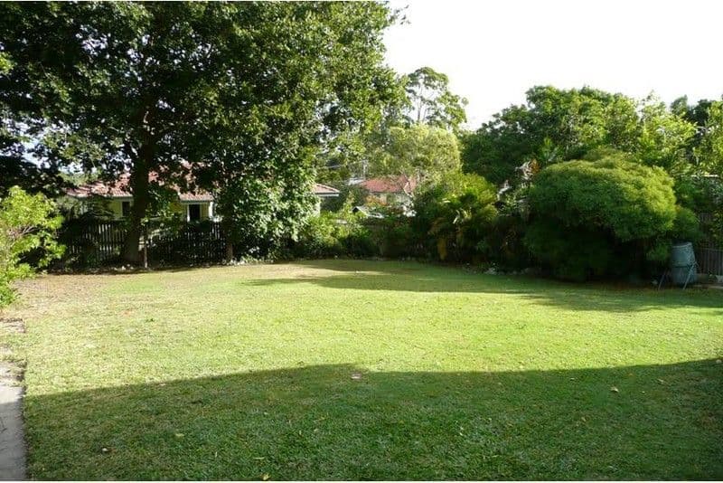 WYNNUM WEST QLD 4178, Wynnum West - Thumbnail 2