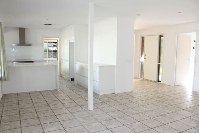 71 Cooroy Noosa Road, TEWANTIN QLD 4565, Tewantin - Thumbnail 3