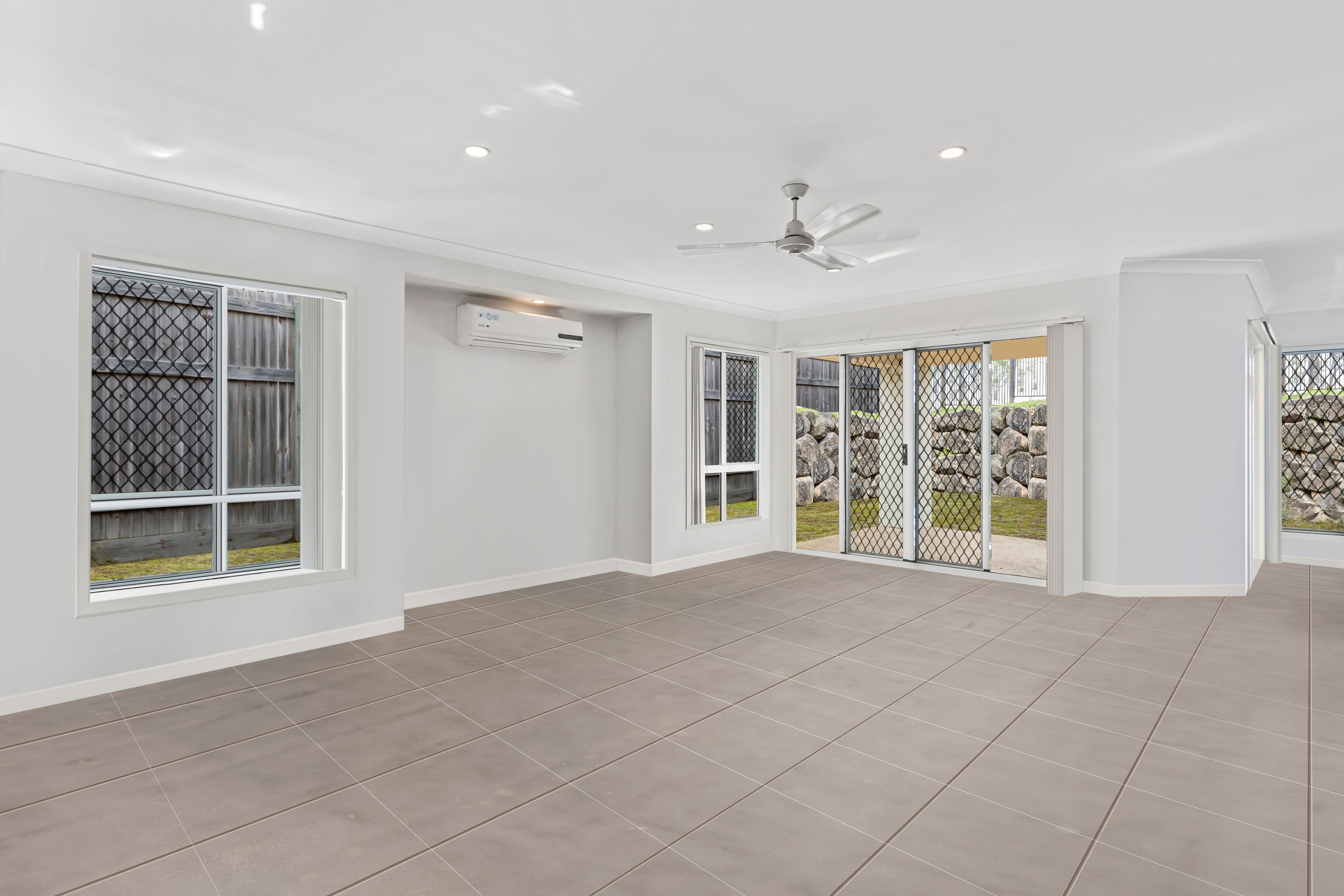 7 Jones Street, Coomera QLD 4209, Coomera - Thumbnail 5