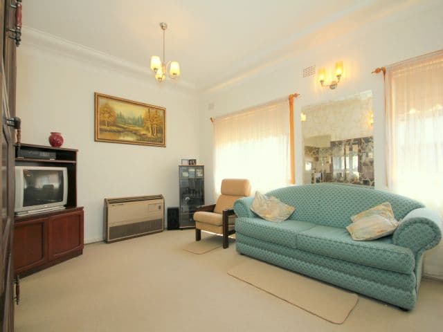 106 Caldwell Parade, YAGOONA NSW 2199, Yagoona - Thumbnail 5