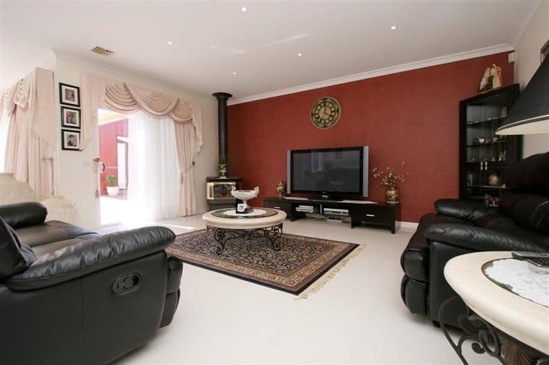 5 Mackenzie Close, TAYLORS LAKES VIC 3038, Taylors Lakes - Thumbnail 6