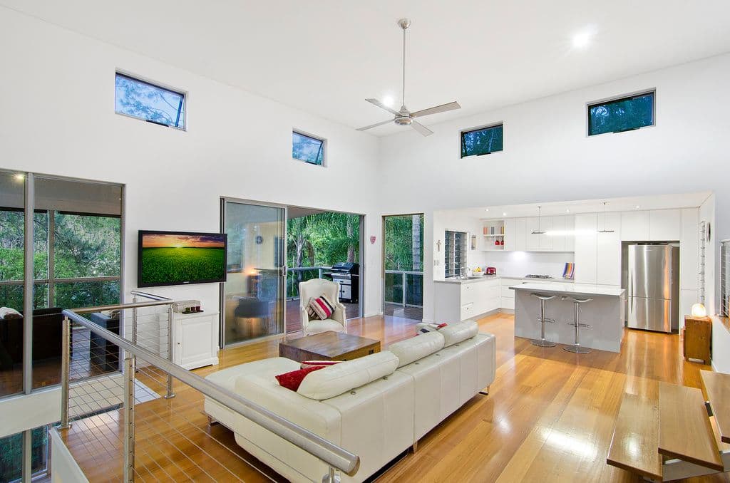 15 Bindoon Close, Elanora QLD 4221, Elanora - Image 1