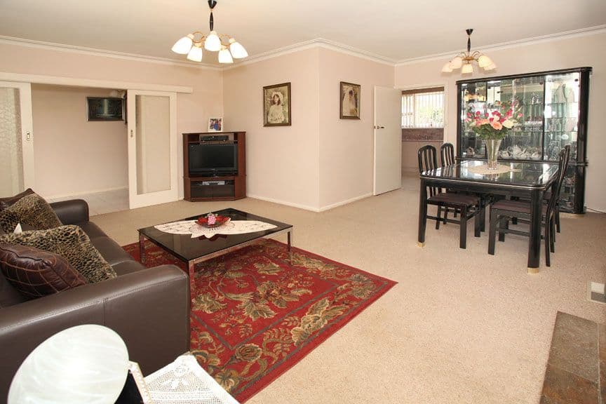 49 Thornhill Drive, FOREST HILL VIC 3131, Forest Hill - Thumbnail 5