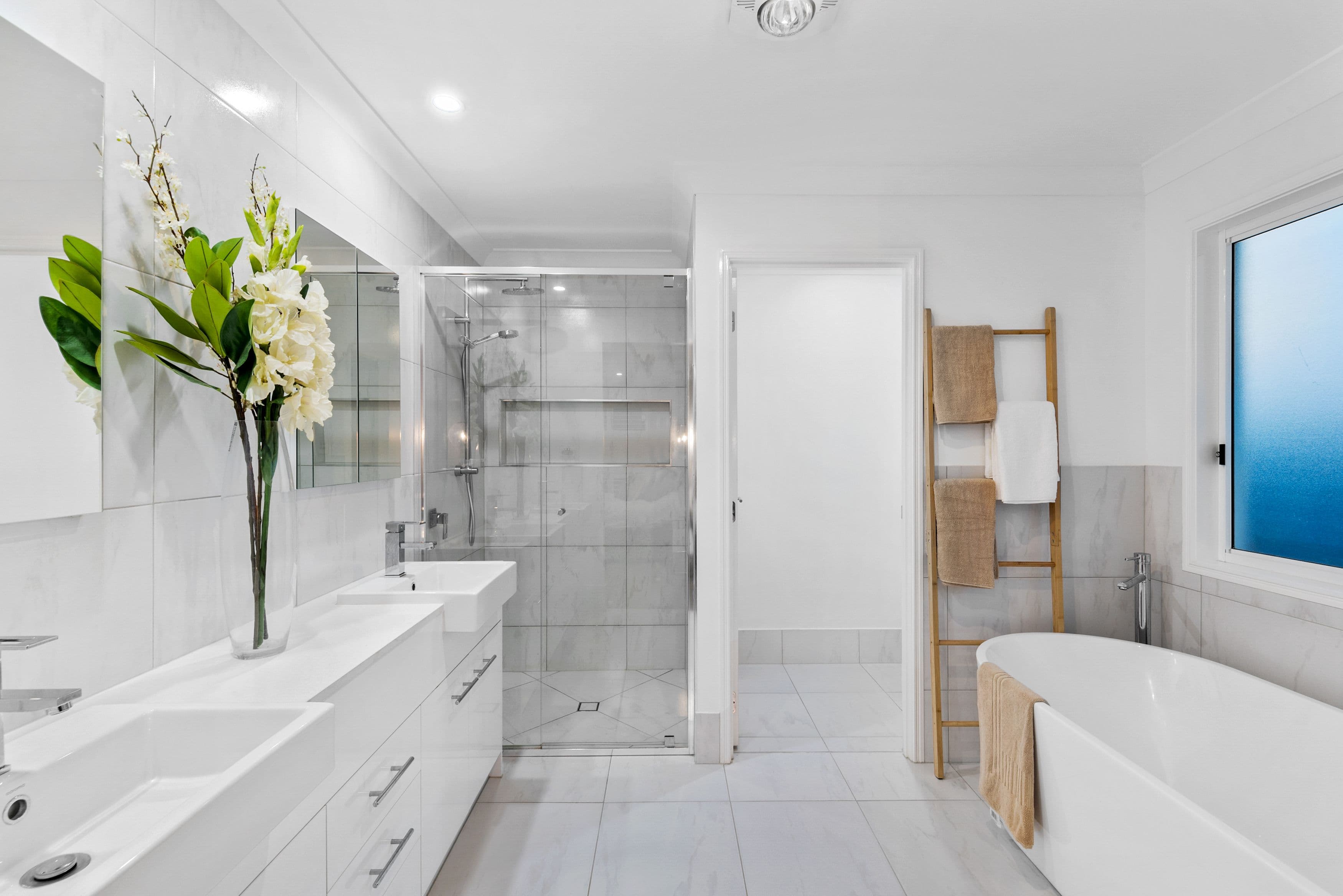 16 Crusade Street, Newport QLD 4020, Newport - Thumbnail 2